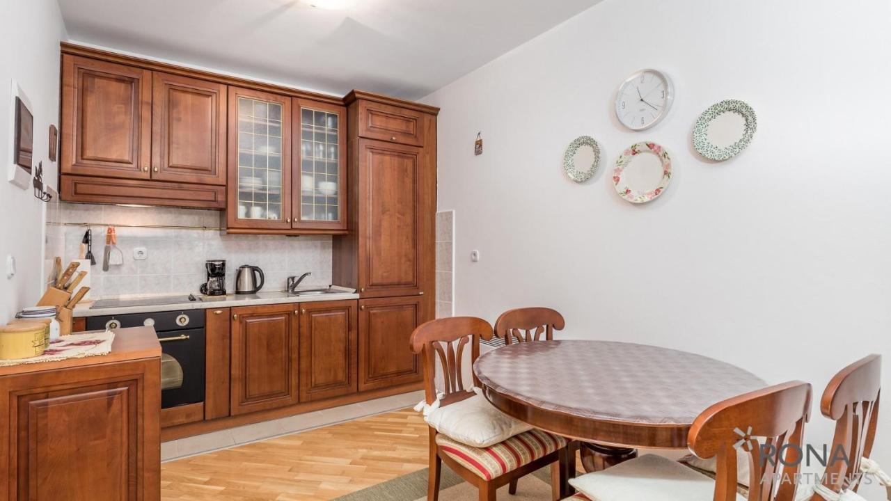 Rona Apartment Smokva 3 Opatija Exteriör bild