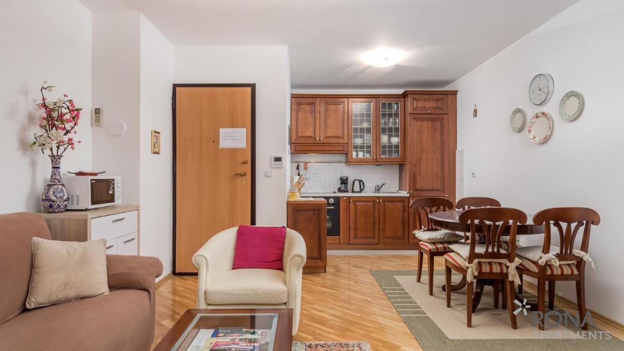 Rona Apartment Smokva 3 Opatija Exteriör bild