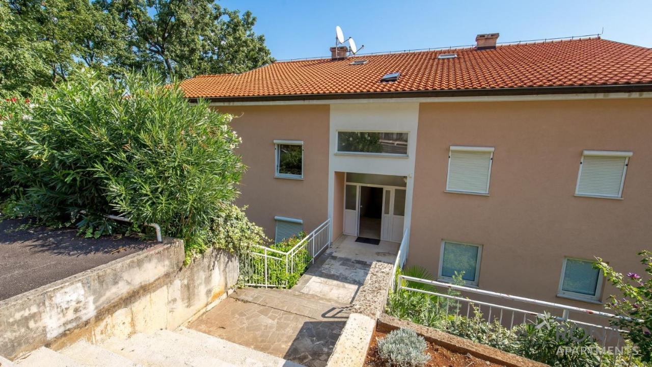 Rona Apartment Smokva 3 Opatija Exteriör bild